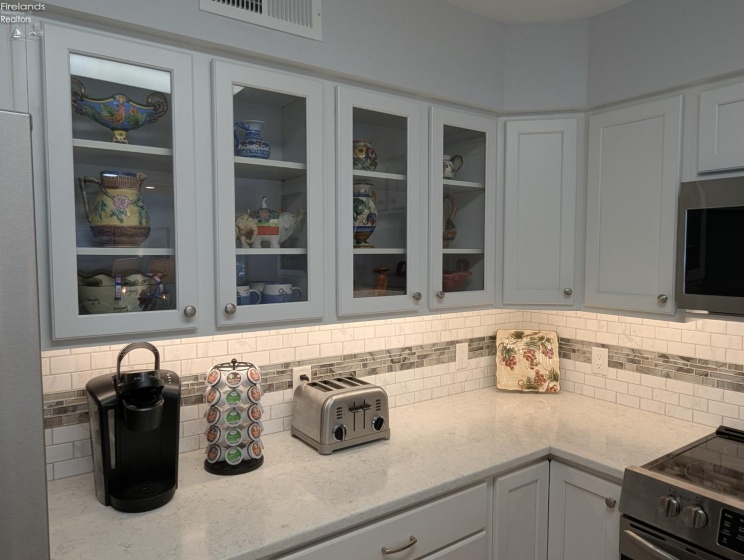 623 Main Street, Vermilion, 44089, 3 Bedrooms Bedrooms, ,3 BathroomsBathrooms,Residential,For Sale,Main,20253874