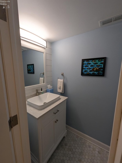 623 Main Street, Vermilion, 44089, 3 Bedrooms Bedrooms, ,3 BathroomsBathrooms,Residential,For Sale,Main,20253874