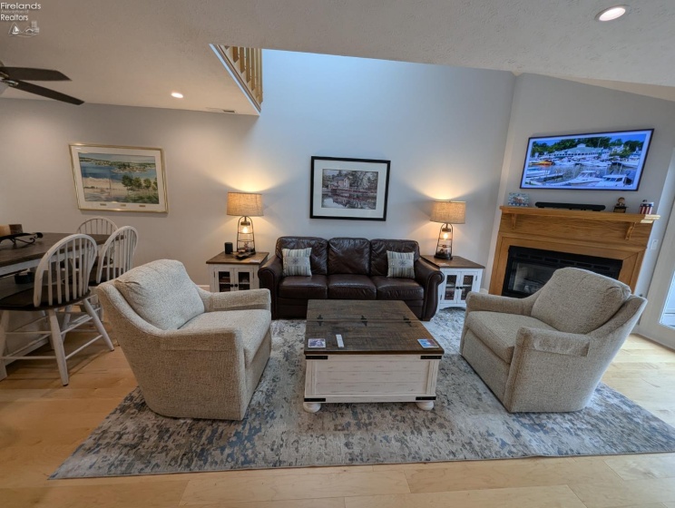 623 Main Street, Vermilion, 44089, 3 Bedrooms Bedrooms, ,3 BathroomsBathrooms,Residential,For Sale,Main,20253874