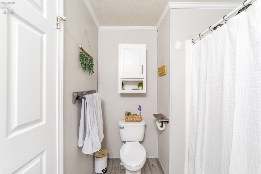 1928 Deer Ridge Drive, Findlay, 45840, 2 Bedrooms Bedrooms, ,2 BathroomsBathrooms,Residential,For Sale,Deer Ridge,20253963