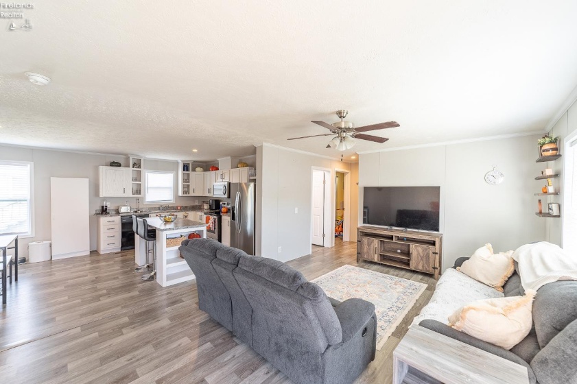 1928 Deer Ridge Drive, Findlay, 45840, 2 Bedrooms Bedrooms, ,2 BathroomsBathrooms,Residential,For Sale,Deer Ridge,20253963