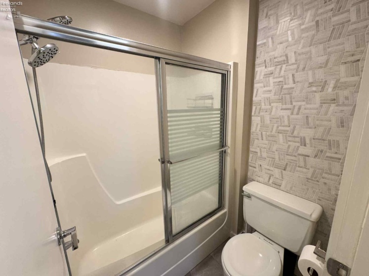 1100 By The Shores, Huron, 44839, 2 Bedrooms Bedrooms, ,2 BathroomsBathrooms,Residential,For Sale,By The Shores,20254331