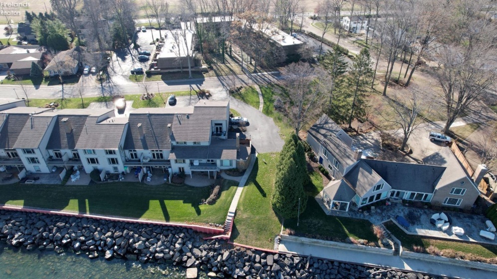 1100 By The Shores, Huron, 44839, 2 Bedrooms Bedrooms, ,2 BathroomsBathrooms,Residential,For Sale,By The Shores,20254331