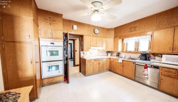 1031 Columbus Avenue, Sandusky, 44870, 4 Bedrooms Bedrooms, ,3 BathroomsBathrooms,Residential,For Sale,Columbus,20252498