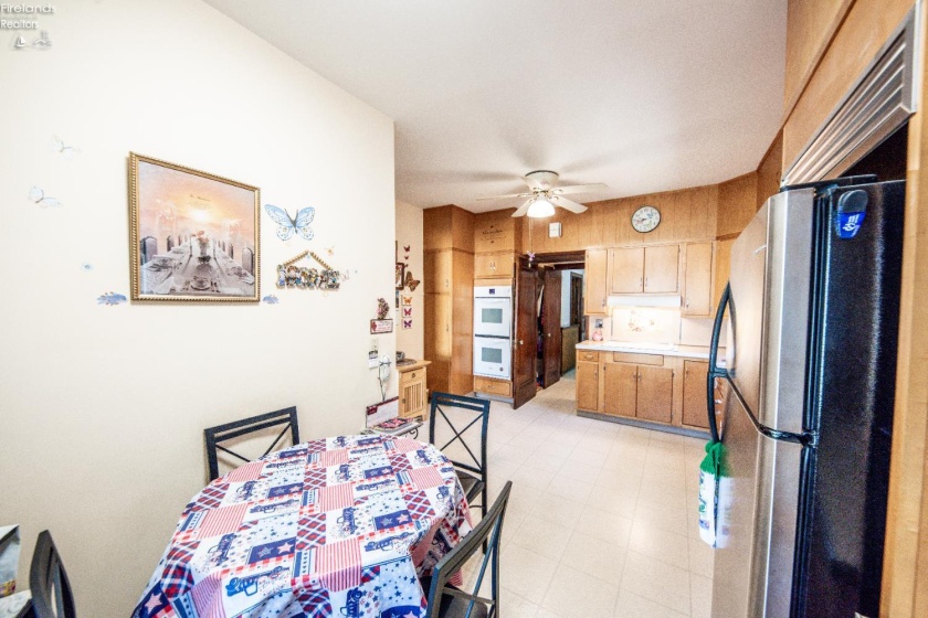 1031 Columbus Avenue, Sandusky, 44870, 4 Bedrooms Bedrooms, ,3 BathroomsBathrooms,Residential,For Sale,Columbus,20252498