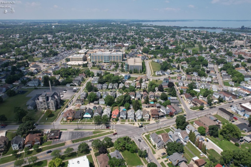 1031 Columbus Avenue, Sandusky, 44870, 4 Bedrooms Bedrooms, ,3 BathroomsBathrooms,Residential,For Sale,Columbus,20252498