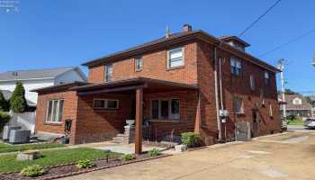 1031 Columbus Avenue, Sandusky, 44870, 4 Bedrooms Bedrooms, ,3 BathroomsBathrooms,Residential,For Sale,Columbus,20252498