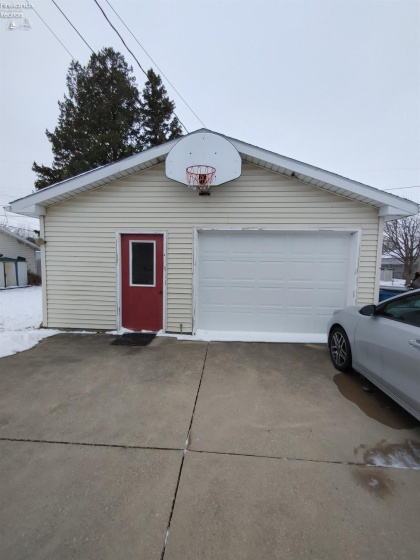 1707 North Street, Fremont, 43420, 3 Bedrooms Bedrooms, ,1 BathroomBathrooms,Residential,For Sale,North,20254287