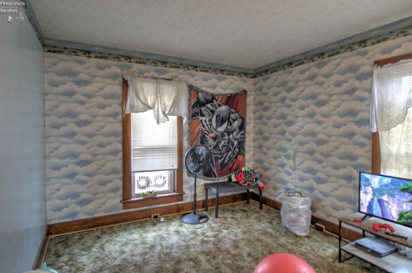 1200 Sandusky Avenue, Bucyrus, 44820, 4 Bedrooms Bedrooms, ,2 BathroomsBathrooms,Residential,For Sale,Sandusky,20254294