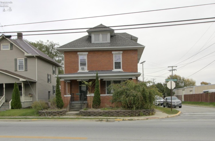 1200 Sandusky Avenue, Bucyrus, 44820, 4 Bedrooms Bedrooms, ,2 BathroomsBathrooms,Residential,For Sale,Sandusky,20254294