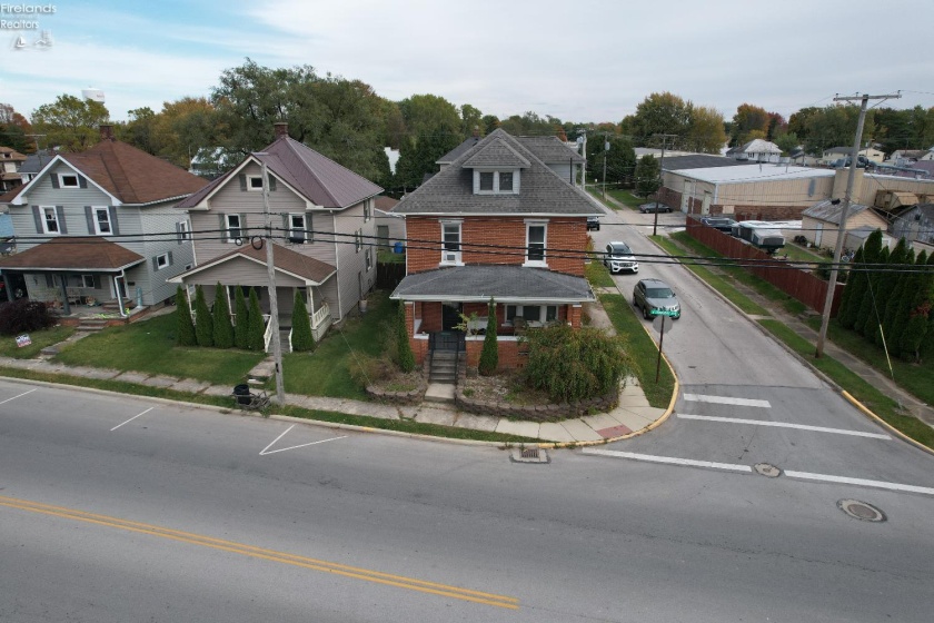 1200 Sandusky Avenue, Bucyrus, 44820, 4 Bedrooms Bedrooms, ,2 BathroomsBathrooms,Residential,For Sale,Sandusky,20254294