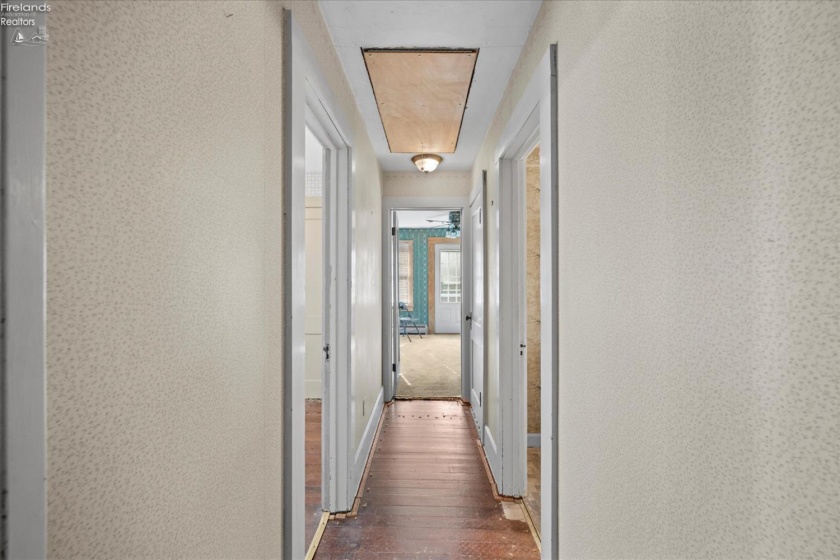 3571 Eagle Beach Circle, Port Clinton, 43452, 3 Bedrooms Bedrooms, ,3 BathroomsBathrooms,Residential,For Sale,Eagle Beach,20253942