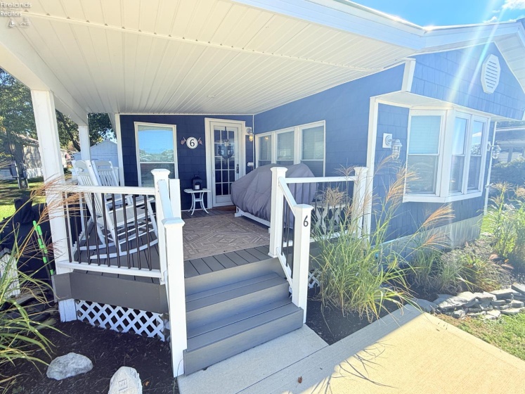 1600 Buck Rd., Marblehead, 43440, 2 Bedrooms Bedrooms, ,2 BathroomsBathrooms,Residential,For Sale,Buck Rd.,20254057