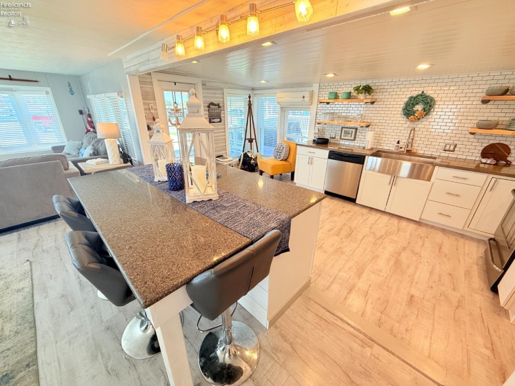 1600 Buck Rd., Marblehead, 43440, 2 Bedrooms Bedrooms, ,2 BathroomsBathrooms,Residential,For Sale,Buck Rd.,20254057