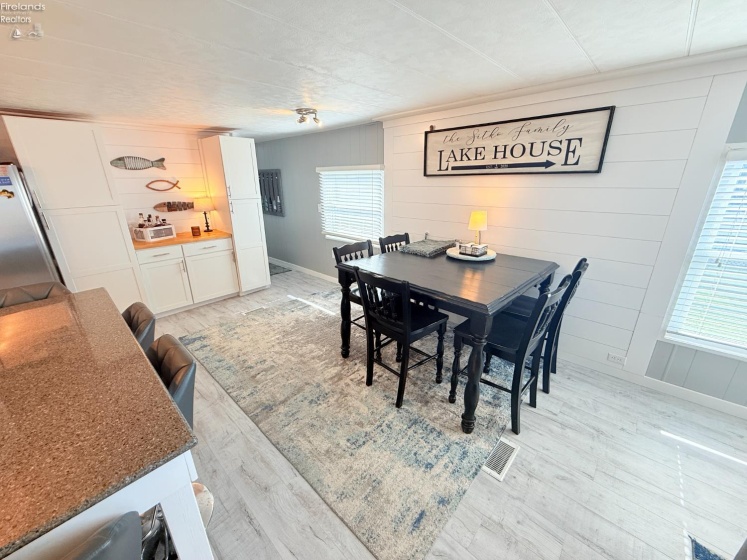 1600 Buck Rd., Marblehead, 43440, 2 Bedrooms Bedrooms, ,2 BathroomsBathrooms,Residential,For Sale,Buck Rd.,20254057