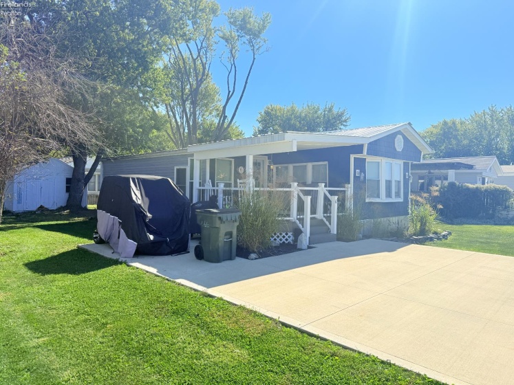 1600 Buck Rd., Marblehead, 43440, 2 Bedrooms Bedrooms, ,2 BathroomsBathrooms,Residential,For Sale,Buck Rd.,20254057