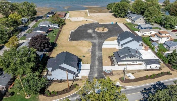 29 Beach Street, Port Clinton, 43452, 3 Bedrooms Bedrooms, ,3 BathroomsBathrooms,Residential,For Sale,Beach,20253911