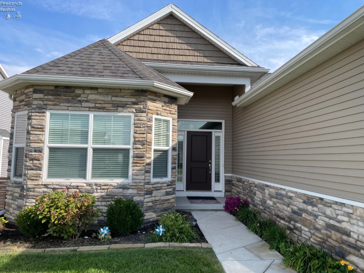 7822 Honey Crisp Ct, Toledo, 43528, 3 Bedrooms Bedrooms, ,2 BathroomsBathrooms,Residential,For Sale,Honey Crisp Ct,20254238