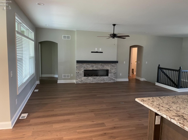 7822 Honey Crisp Ct, Toledo, 43528, 3 Bedrooms Bedrooms, ,2 BathroomsBathrooms,Residential,For Sale,Honey Crisp Ct,20254238