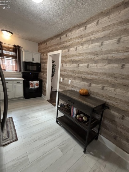 725 Myrtle Avenue, Willard, 44890, 3 Bedrooms Bedrooms, ,2 BathroomsBathrooms,Residential,For Sale,Myrtle,20254481