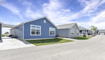 10850 Bayshore Road Canal, Marblehead, 43440, 3 Bedrooms Bedrooms, ,2 BathroomsBathrooms,Residential,For Sale,Bayshore Road Canal,20253380