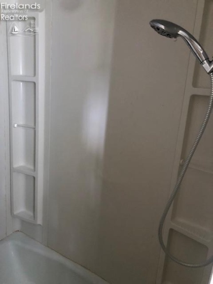 225 Fourth Ave, Tiffin, 44883, 2 Bedrooms Bedrooms, ,1 BathroomBathrooms,Residential,For Sale,Fourth Ave,20252814