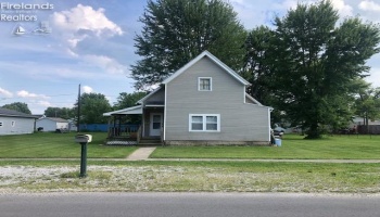 225 Fourth Ave, Tiffin, 44883, 2 Bedrooms Bedrooms, ,1 BathroomBathrooms,Residential,For Sale,Fourth Ave,20252814