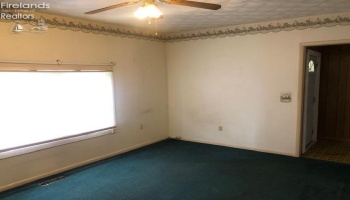 225 Fourth Ave, Tiffin, 44883, 2 Bedrooms Bedrooms, ,1 BathroomBathrooms,Residential,For Sale,Fourth Ave,20252814