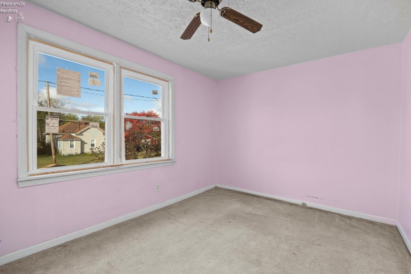 6927 Wildacre Road, Curtice, 43412, 3 Bedrooms Bedrooms, ,2 BathroomsBathrooms,Residential,For Sale,Wildacre,20251812