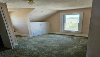 155 Ashford Avenue, Bellevue, 44811, 6 Bedrooms Bedrooms, ,3 BathroomsBathrooms,Residential,For Sale,Ashford,20252829