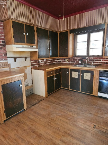 155 Ashford Avenue, Bellevue, 44811, 6 Bedrooms Bedrooms, ,3 BathroomsBathrooms,Residential,For Sale,Ashford,20252829