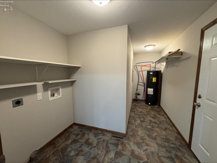 625 Ames Street, Clyde, 43410, 3 Bedrooms Bedrooms, ,2 BathroomsBathrooms,Residential,For Sale,Ames,20253723