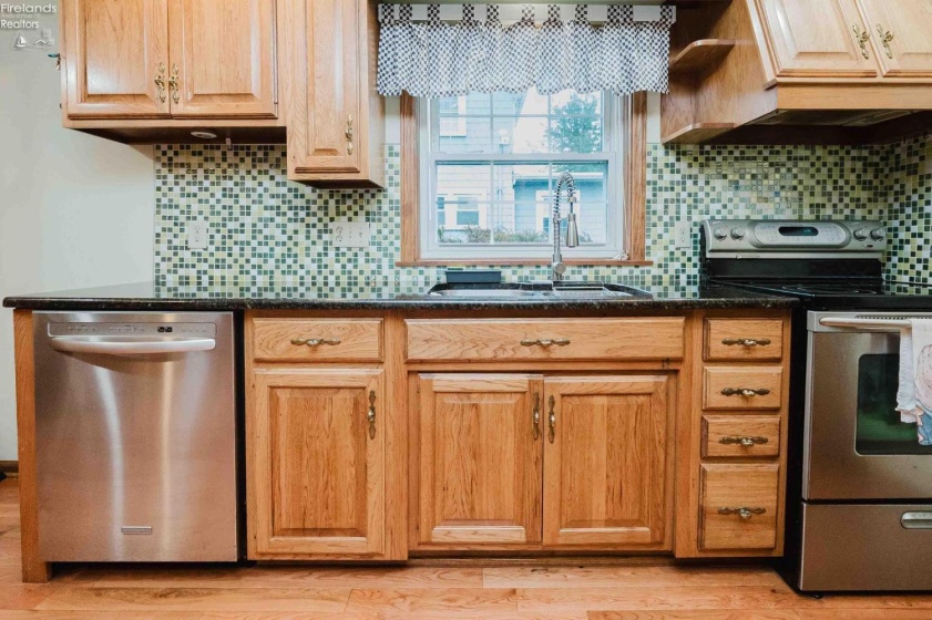 1719 Buckland Avenue, Fremont, 43420, 4 Bedrooms Bedrooms, ,3 BathroomsBathrooms,Residential,For Sale,Buckland,20252469