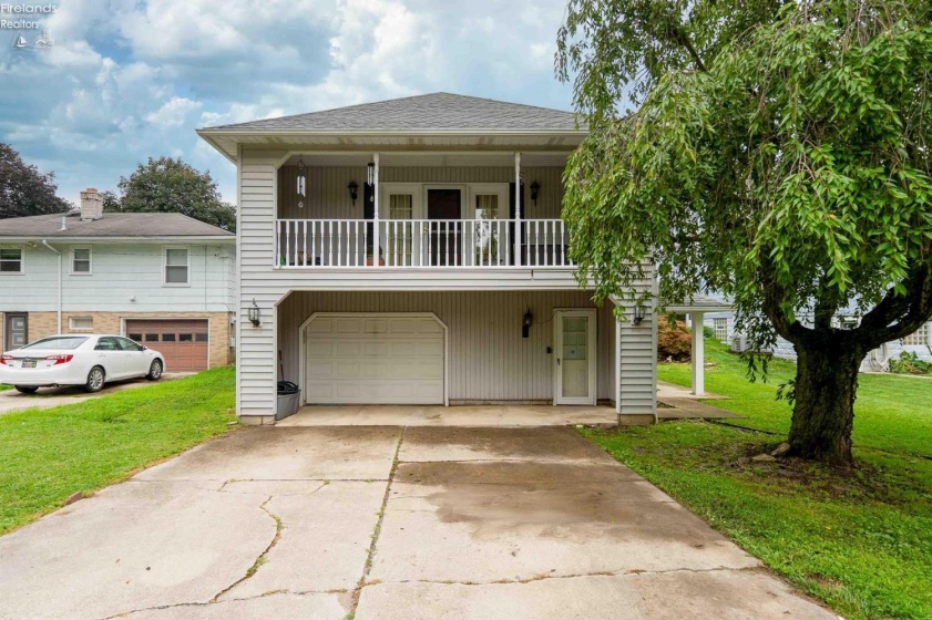 1719 Buckland Avenue, Fremont, 43420, 4 Bedrooms Bedrooms, ,3 BathroomsBathrooms,Residential,For Sale,Buckland,20252469