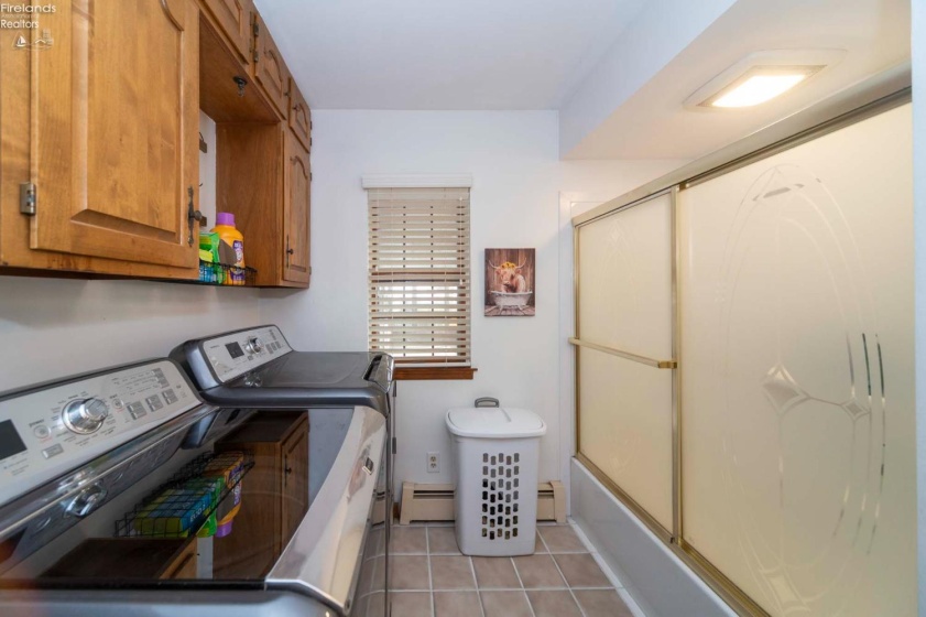 11103 Dyke Rd., Curtice, 43412, 3 Bedrooms Bedrooms, ,2 BathroomsBathrooms,Residential,For Sale,Dyke Rd.,20252900