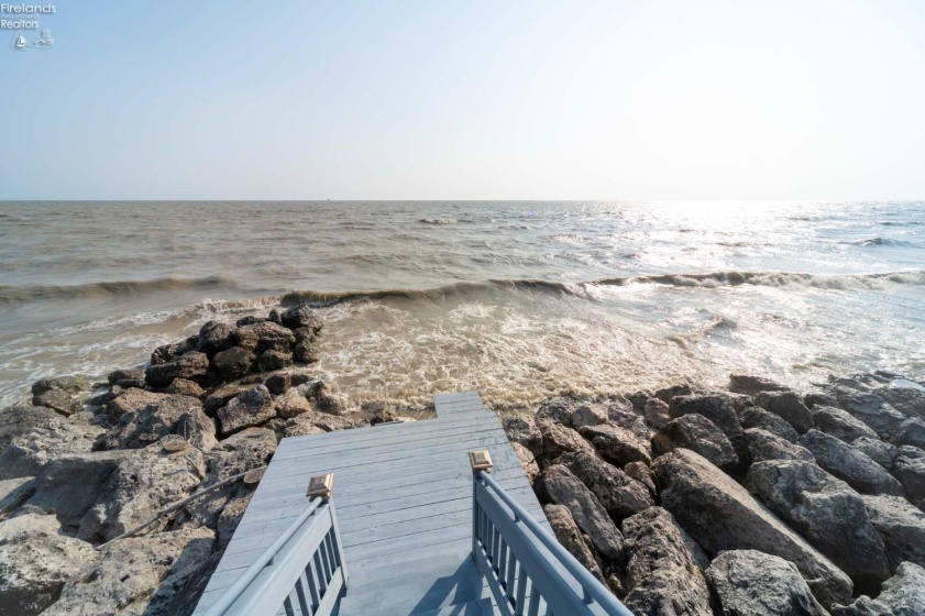 11103 Dyke Rd., Curtice, 43412, 3 Bedrooms Bedrooms, ,2 BathroomsBathrooms,Residential,For Sale,Dyke Rd.,20252900