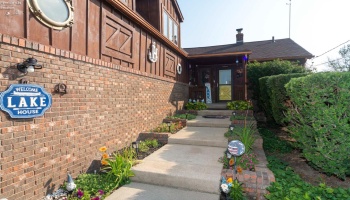 11103 Dyke Rd., Curtice, 43412, 3 Bedrooms Bedrooms, ,2 BathroomsBathrooms,Residential,For Sale,Dyke Rd.,20252900 11103 Dyke Rd., Curtice, 43412, 3 Bedrooms Bedrooms, ,2 BathroomsBathrooms,Residential,For Sale,Dyke Rd.,20252900