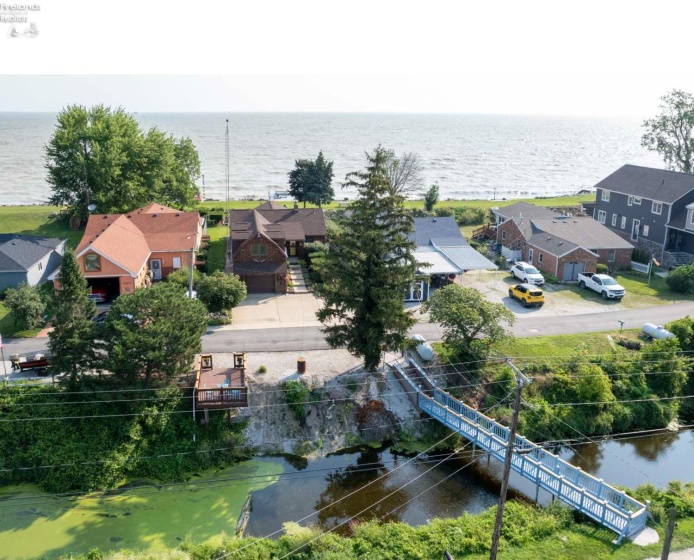 11103 Dyke Rd., Curtice, 43412, 3 Bedrooms Bedrooms, ,2 BathroomsBathrooms,Residential,For Sale,Dyke Rd.,20252900