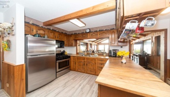 11103 Dyke Rd., Curtice, 43412, 3 Bedrooms Bedrooms, ,2 BathroomsBathrooms,Residential,For Sale,Dyke Rd.,20252900 11103 Dyke Rd., Curtice, 43412, 3 Bedrooms Bedrooms, ,2 BathroomsBathrooms,Residential,For Sale,Dyke Rd.,20252900