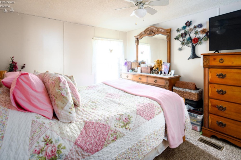 199 Morningside Drive, Port Clinton, 43452, 3 Bedrooms Bedrooms, ,2 BathroomsBathrooms,Residential,For Sale,Morningside,20254219