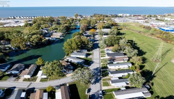 199 Morningside Drive, Port Clinton, 43452, 3 Bedrooms Bedrooms, ,2 BathroomsBathrooms,Residential,For Sale,Morningside,20254219