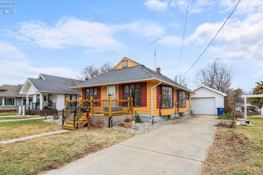 429 5th, Perrysburg, 43551, 2 Bedrooms Bedrooms, ,1 BathroomBathrooms,Residential,For Sale,5th,20254414