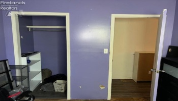 3652 Harbor Road, Port Clinton, 43452, 3 Bedrooms Bedrooms, ,2 BathroomsBathrooms,Residential,For Sale,Harbor,20254131