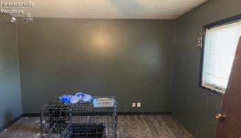 3652 Harbor Road, Port Clinton, 43452, 3 Bedrooms Bedrooms, ,2 BathroomsBathrooms,Residential,For Sale,Harbor,20254131