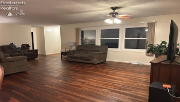 3876 Townsend Angling Road, Collins, 44826, 4 Bedrooms Bedrooms, ,2 BathroomsBathrooms,Residential,For Sale,Townsend Angling,20254535