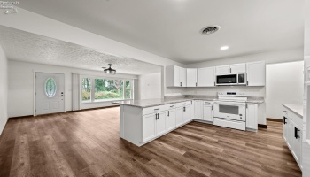 7311 Freeman Lane, Huron, 44839, 2 Bedrooms Bedrooms, ,2 BathroomsBathrooms,Residential,For Sale,Freeman,20253692