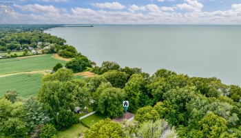 7311 Freeman Lane, Huron, 44839, 2 Bedrooms Bedrooms, ,2 BathroomsBathrooms,Residential,For Sale,Freeman,20253692