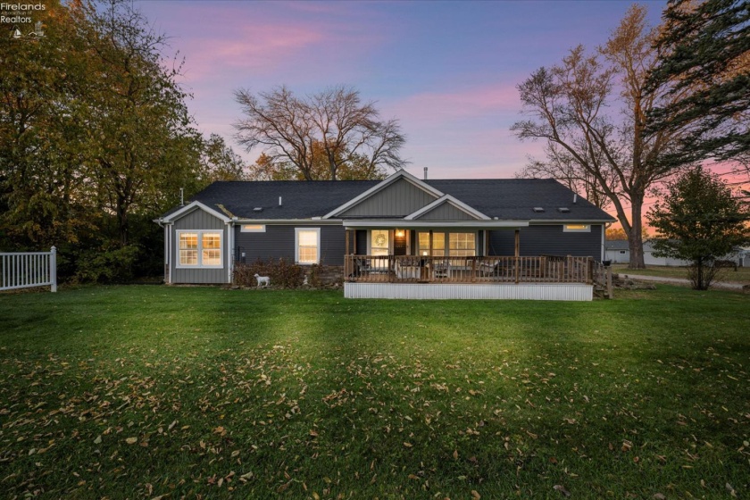 9213 Northshore Boulevard, Marblehead, 43440, 3 Bedrooms Bedrooms, ,2 BathroomsBathrooms,Residential,For Sale,Northshore,20254562