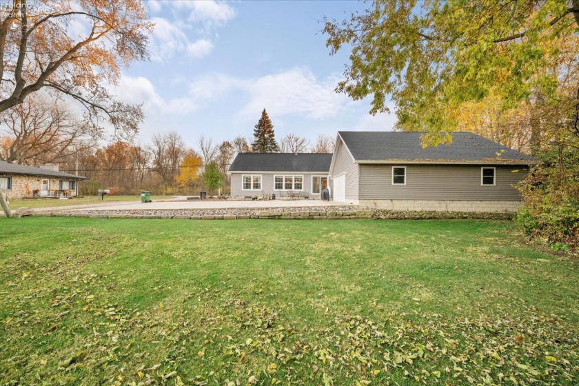 9213 Northshore Boulevard, Marblehead, 43440, 3 Bedrooms Bedrooms, ,2 BathroomsBathrooms,Residential,For Sale,Northshore,20254562