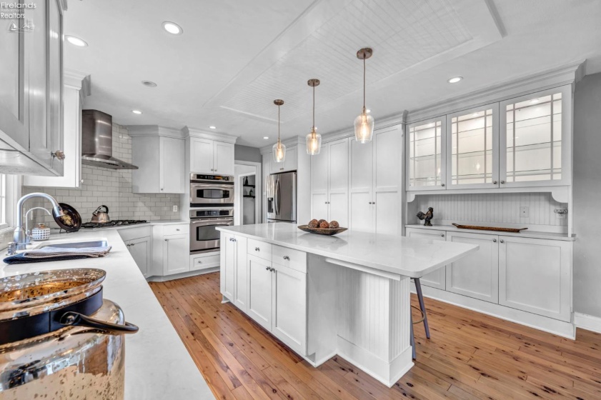 1003 Cove Circle, Huron, 44839, 5 Bedrooms Bedrooms, ,5 BathroomsBathrooms,Residential,For Sale,Cove,20254280